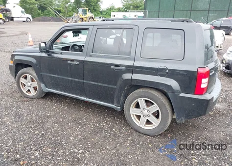 2008 Jeep Patriot Sport from USA, damaged, VIN 1J8FF28W18D614291